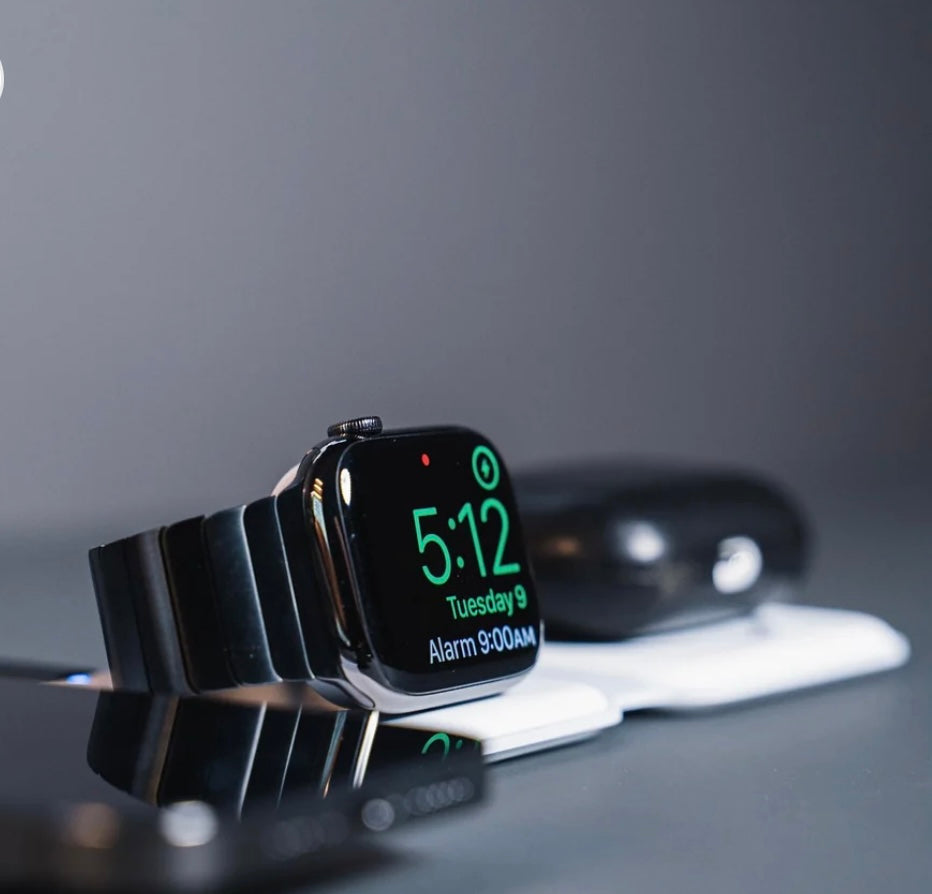 FoldCharge™ 3-in-1 Wireless Charging Station (Pad)